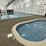 Brigg View - Seaview And Balconies - Part Of The The Bay Village With Pool, Gym And Direct Access, Pub, Restaurant, Tennis And Meadows Walks Tatil Evi