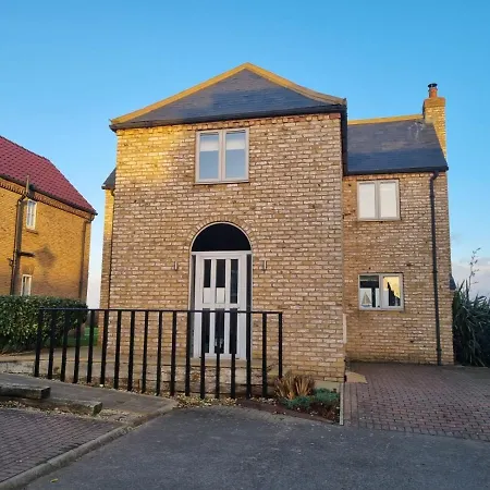 Brigg View - Seaview And Balconies - Part Of The The Bay Village With Pool, Gym And Direct Access, Pub, Restaurant, Tennis And Meadows Walks ファイリー