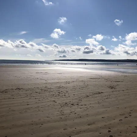 Brigg View - Seaview And Balconies - Part Of The The Bay Village With Pool, Gym And Direct Access, Pub, Restaurant, Tennis And Meadows Walks