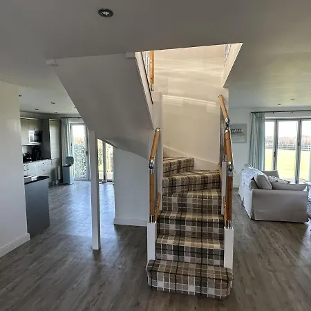 Brigg View - Seaview And Balconies - Part Of The The Bay Village With Pool, Gym And Direct Access, Pub, Restaurant, Tennis And Meadows Walks Сasa de vacaciones *