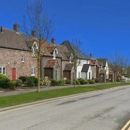 Brigg View - Seaview And Balconies - Part Of The The Bay Village With Pool, Gym And Direct Access, Pub, Restaurant, Tennis And Meadows Walks Hébergement de vacances *