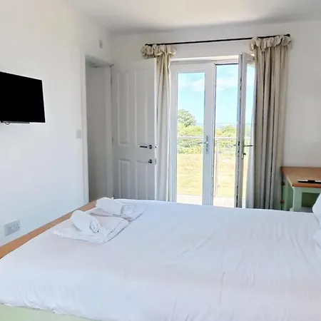 Tatil Evi Brigg View - Seaview And Balconies - Part Of The The Bay Village With Pool, Gym And Direct Access, Pub, Restaurant, Tennis And Meadows Walks