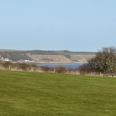 Brigg View - Seaview And Balconies - Part Of The The Bay Village With Pool, Gym And Direct Access, Pub, Restaurant, Tennis And Meadows Walks